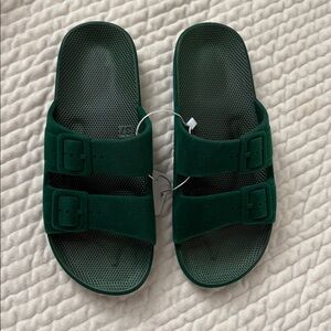 Freedom Moses Maui Slides in Emerald Green Velvet Velveteen